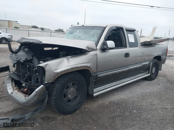 2000 GMC Sierra 1500 SLT with VIN 1GTEC19T9YZ326564, listed as a IAAI auction lot 41284750 with 327,416 mi miles. Bid and sale history available at carsss.com. Image 18.
