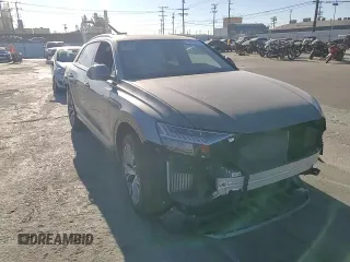 2023 Audi Q8 Premium Plus z VIN WA1EVBF12PD045117, wystawiony jako Copart lot #82049644 z przebiegiem Nie podano mil oraz Szkoda całkowita • Salvage title. Historia ofert i sprzedaży dostępna na DreamBid. Obrazek 12.