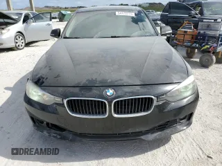 2013 BMW 3 Series 320i xDrive с VIN WBA3C3C53DF979218, выставлен на аукционе Copart как лот 54773715 с пробегом 154 369 миль миль и Списание • Salvage title. История ставок и продаж доступна на DreamBid. Изображение 5.
