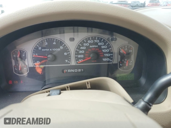 2008 Ford F-150 STX с VIN 1FTRX12W08FB72452, выставлен на аукционе Copart как лот 58893095 с пробегом 210 364 миль миль и Списание • Salvage title. История ставок и продаж доступна на DreamBid. Изображение 9.
