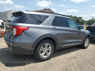 2022 Ford Explorer XLT with VIN 1FMSK7DH7NGA04682, listed as a Copart auction lot 58146245 with 66,447 mi miles and Salvage title. Bid and sale history available at DreamBid. Image 3.