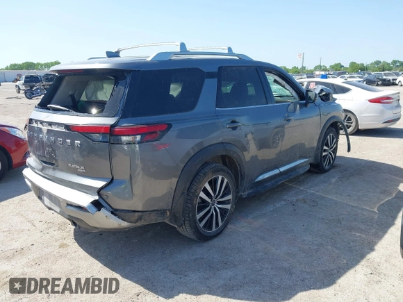 2023 Nissan Pathfinder Platinum с VIN 5N1DR3DJ1PC270631, выставлен на аукционе IAAI как лот 41994040 с пробегом 42 566 миль миль и . История ставок и продаж доступна на DreamBid. Изображение 4.