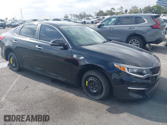 2018 Kia Optima S с VIN 5XXGT4L30JG267884, выставлен на аукционе IAAI как лот 42244678 с пробегом 82 453 миль миль и . История ставок и продаж доступна на DreamBid. Изображение 1.