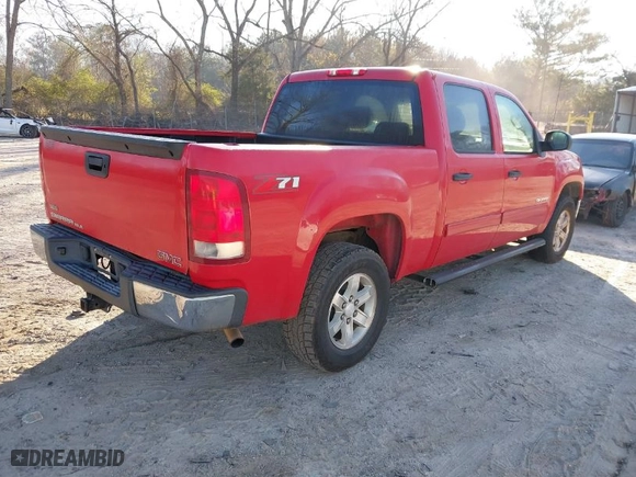 2011 GMC Sierra 1500 SLE with VIN 3GTP1VE06BG204611, listed as a IAAI auction lot 41670993 with 269,820 mi miles. Bid and sale history available at carsss.com. Image 4.