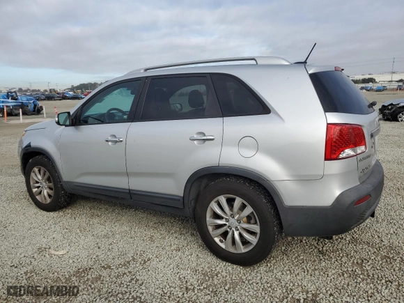 2011 Kia Sorento LX with VIN 5XYKT4A27BG054027, listed as a Copart auction lot 43656205 with 223,727 mi miles and Salvage Title. Bid and sale history available at carsss.com. Image 2.