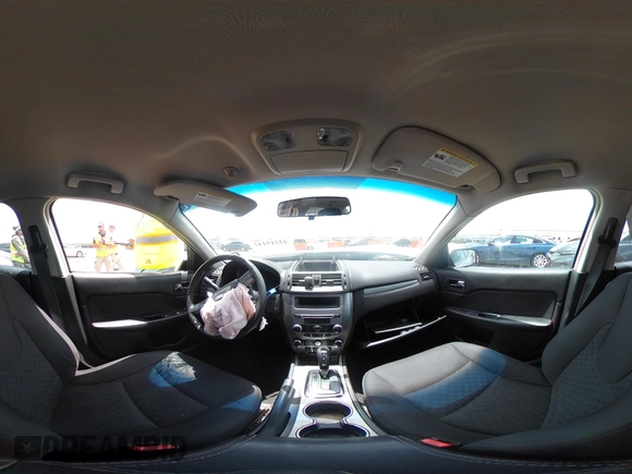 2012 Ford Fusion SE z VIN 3FAHP0HA8CR117122, wystawiony jako IAAI lot #42215141 z przebiegiem 158 703 mil mil oraz . Historia ofert i sprzedaży dostępna na DreamBid. Obrazek 18.