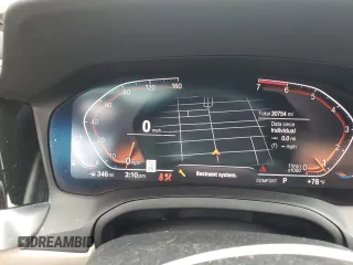 2020 BMW 3 Series 330i xDrive с VIN 3MW5R7J09L8B04982, выставлен на аукционе Copart как лот 59406275 с пробегом 30 754 миль миль и Списание • Salvage title. История ставок и продаж доступна на DreamBid. Изображение 9.