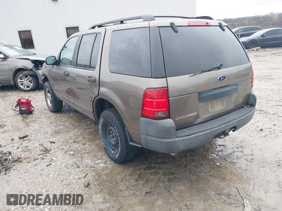 2003 Ford Explorer XLS z VIN 1FMZU72K63UA13640, wystawiony jako IAAI lot #41169432 z przebiegiem 212 849 mil mil oraz . Historia ofert i sprzedaży dostępna na DreamBid. Obrazek 3.