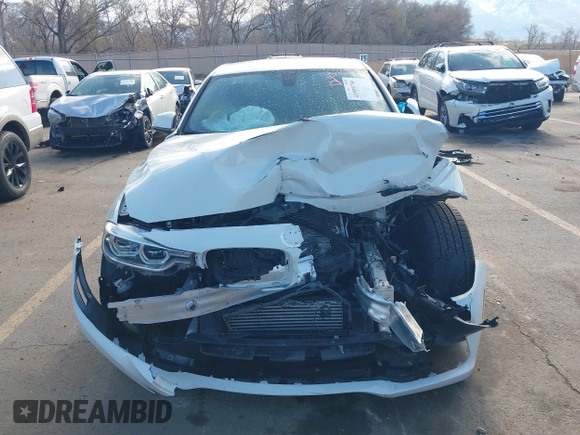 2018 BMW 3 Series 320i xDrive with VIN WBA8A3C59JA505164, listed as a IAAI auction lot 41959756 with 63,395 mi miles and . Bid and sale history available at DreamBid. Image 13.