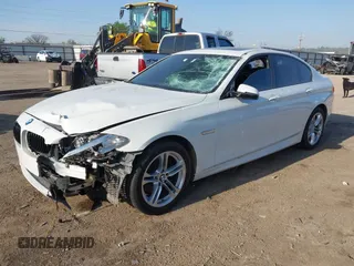 2015 BMW 5 Series 528i xDrive with VIN WBA5A7C58FD626221, listed as a IAAI auction lot 41984654 with 157,578 mi miles and . Bid and sale history available at carsss.com. Image 2.