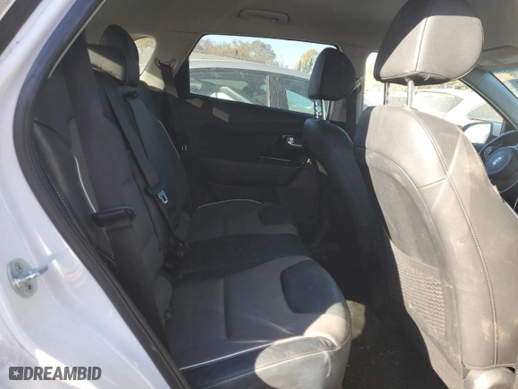 2020 Kia Niro EV EX with VIN KNDCC3LG2L5036309, listed as a Copart auction lot 76909164 with 37,497 mi miles and Salvage Title. Bid and sale history available at carsss.com. Image 11.