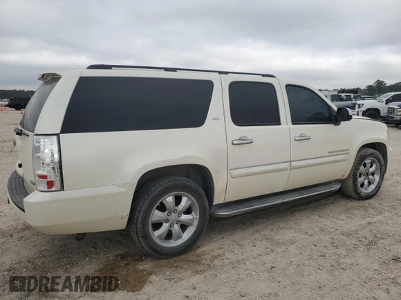2008 Chevrolet Suburban LTZ с VIN 1GNFC16068R207781, выставлен на аукционе Copart как лот 86651134 с пробегом 121 112 миль миль и Чистый • Clean title. История ставок и продаж доступна на DreamBid. Изображение 3.