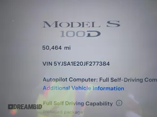 2018 Tesla Model S 75D z VIN 5YJSA1E20JF277384, wystawiony jako IAAI lot #42680941 z przebiegiem 50 464 mil mil oraz . Historia ofert i sprzedaży dostępna na DreamBid. Obrazek 16.