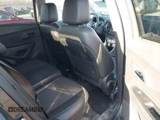 2018 Chevrolet Trax LT with VIN 3GNCJPSB6JL215329, listed as a IAAI auction lot 41790745 with 91,207 mi miles. Bid and sale history available at carsss.com. Image 8.