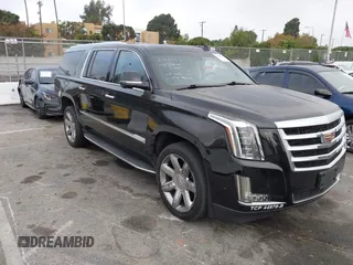 2020 Cadillac Escalade ESV Luxury z VIN 1GYS4HKJ7LR116999, wystawiony jako IAAI lot #40707280 z przebiegiem 117 358 mil mil oraz . Historia ofert i sprzedaży dostępna na DreamBid. Obrazek 1.