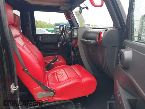 2008 Jeep Wrangler Unlimited Sahara with VIN 1J4GA59128L504798, listed as a IAAI auction lot 42210839 with 162,406 mi miles and . Bid and sale history available at DreamBid. Image 5.