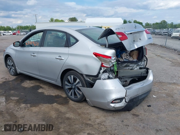 2019 Nissan Sentra SV z VIN 3N1AB7AP4KY431780, wystawiony jako IAAI lot #42189638 z przebiegiem 63 515 mil mil oraz . Historia ofert i sprzedaży dostępna na DreamBid. Obrazek 3.