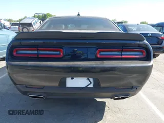 2023 Dodge Challenger GT z VIN 2C3CDZJG2PH610641, wystawiony jako IAAI lot #42052150 z przebiegiem 11 413 mil mil oraz . Historia ofert i sprzedaży dostępna na DreamBid. Obrazek 16.
