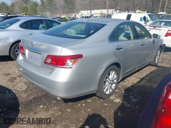 2011 Lexus ES 330 with VIN JTHBK1EG7B2450958, listed as a IAAI auction lot 41766155 with Not Provided miles and . Bid and sale history available at carsss.com. Image 4.