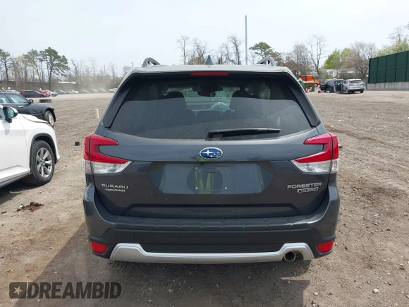 2020 Subaru Forester Touring with VIN JF2SKAXC7LH516937, listed as a IAAI auction lot 42116846 with 43,502 mi miles. Bid and sale history available at carsss.com. Image 15.