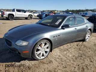2006 Maserati Quattroporte z VIN ZAMCE39A860026491, wystawiony jako Copart lot #43785435 z przebiegiem 65 168 mil mil oraz Tytuł czysty. Historia ofert i sprzedaży dostępna na DreamBid. Obrazek 1.
