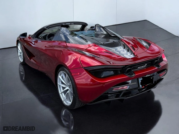 2022 McLaren 720S with VIN SBM14FCA2NW006XXX, listed as a Copart auction lot 53583055 with 9,223 mi miles and Clean Title. Bid and sale history available at carsss.com. Image 3.