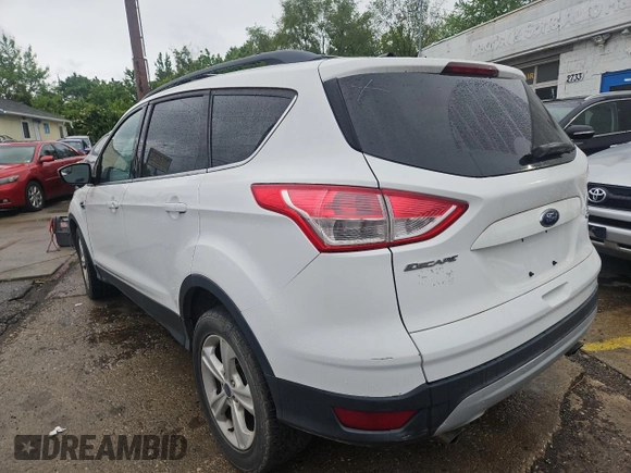 2013 Ford Escape SE with VIN 1FMCU9GX5DUD66443, listed as a Copart auction lot 58866685 with 98,082 mi miles and Clean title. Bid and sale history available at DreamBid. Image 3.