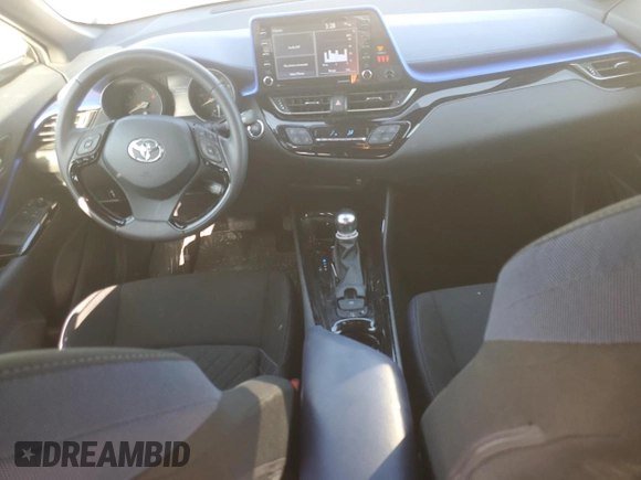 2021 Toyota C-HR LE z VIN JTNKHMBXXM1117650, wystawiony jako Copart lot #48288875 z przebiegiem 40 211 mil mil oraz Szkoda całkowita • Salvage title. Historia ofert i sprzedaży dostępna na DreamBid. Obrazek 8.
