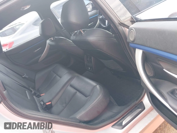 2015 BMW 4 Series 428i xDrive with VIN WBA4C9C50FD330482, listed as a IAAI auction lot 42116547 with 192,739 mi miles and . Bid and sale history available at DreamBid. Image 8.