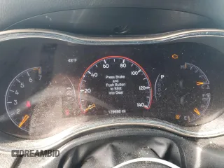 2014 Jeep Grand Cherokee Limited with VIN 1C4RJFBG1EC131378, listed as a Copart auction lot 48202065 with 129,698 mi miles and Clean Title. Bid and sale history available at carsss.com. Image 9.