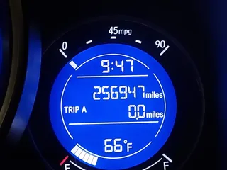 2016 Honda Fit LX с VIN JHMGK5H51GX009912, выставлен на аукционе IAAI как лот 42099295 с пробегом 256 947 миль миль и . История ставок и продаж доступна на DreamBid. Изображение 7.