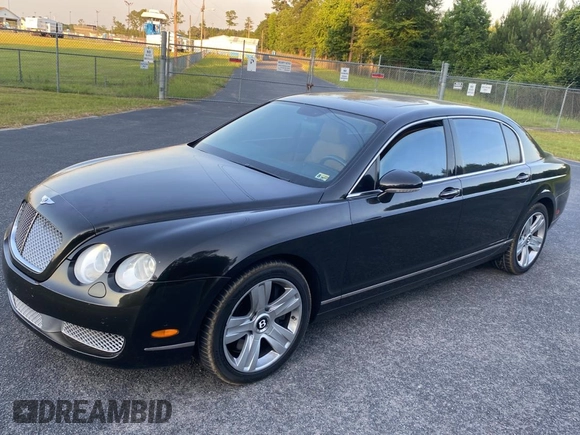 2007 Bentley Flying Spur с VIN SCBBR93W17C042658, выставлен на аукционе Copart как лот 62427535 с пробегом 97 393 миль миль и Списание • Salvage title. История ставок и продаж доступна на DreamBid. Изображение 2.
