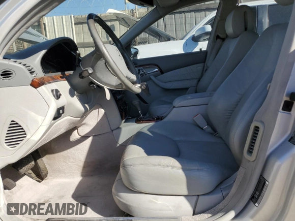 2003 Mercedes-Benz S-Class 5.0L with VIN WDBNG75J13A322171, listed as a Copart auction lot 82007044 with 119,862 mi miles and Clean Title. Bid and sale history available at carsss.com. Image 7.