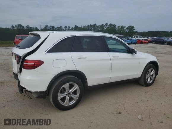 2018 Mercedes-Benz GLC 300 z VIN WDC0G4JB6JV090157, wystawiony jako Copart lot #55920905 z przebiegiem 63 436 mil mil oraz Szkoda całkowita • Salvage title. Historia ofert i sprzedaży dostępna na DreamBid. Obrazek 3.