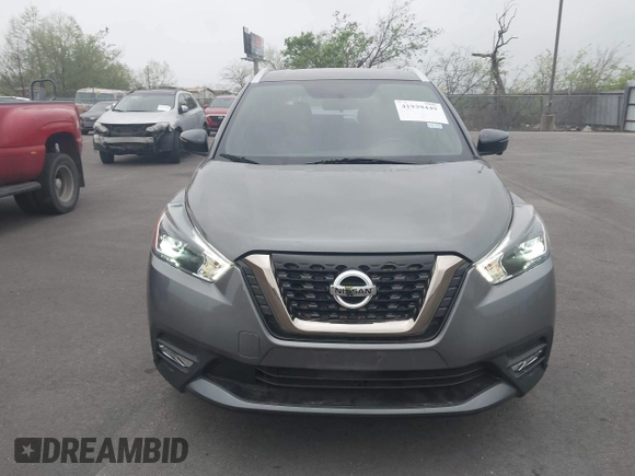 2019 Nissan Kicks SR with VIN 3N1CP5CU1KL506188, listed as a IAAI auction lot 41939449 with 15,926 mi miles. Bid and sale history available at carsss.com. Image 12.
