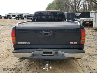 2003 GMC Sierra 1500 SLT with VIN 2GTEC19T131411495, listed as a Copart auction lot 46076465 with 233,139 mi miles and Salvage Title. Bid and sale history available at carsss.com. Image 6.