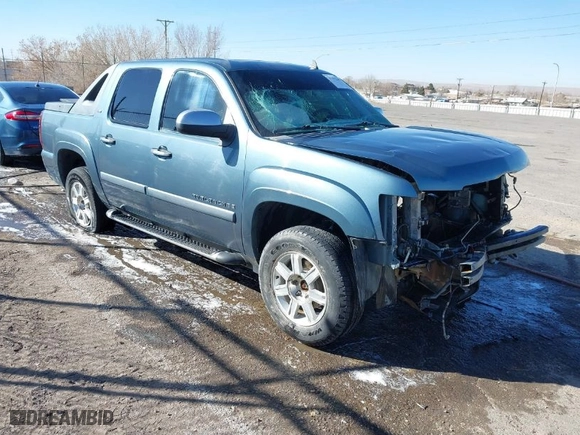 2008 Chevrolet Avalanche LS with VIN 3GNFK12308G226636, listed as a IAAI auction lot 41392242 with 276,774 mi miles. Bid and sale history available at carsss.com. Image 1.