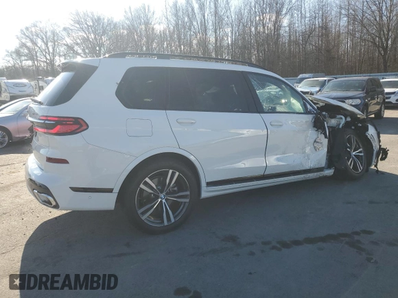 2024 BMW X7 xDrive40i with VIN 5UX23EM05R9S88273, listed as a Copart auction lot 88320765 with 17,443 mi miles and Salvage Title. Bid and sale history available at carsss.com. Image 3.
