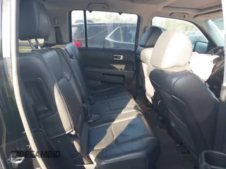 2015 Honda Pilot Touring with VIN 5FNYF3H94FB014659, listed as a IAAI auction lot 41474827 with 109,531 mi miles. Bid and sale history available at carsss.com. Image 8.