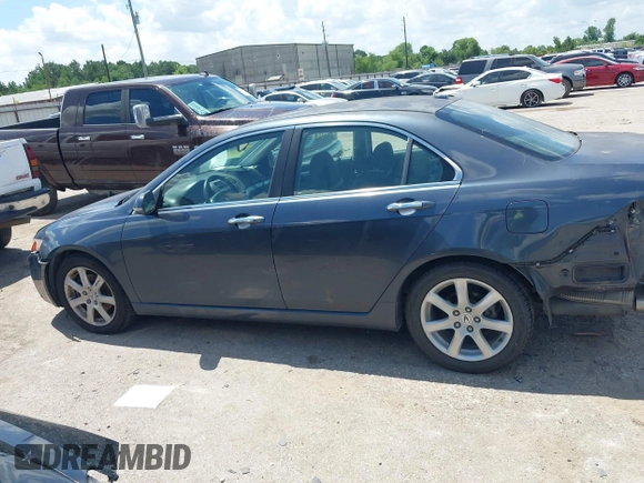 2005 Acura TSX with VIN JH4CL96805C035339, listed as a IAAI auction lot 42587430 with 212,221 mi miles and . Bid and sale history available at DreamBid. Image 15.