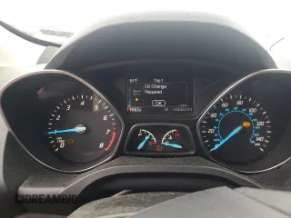 2016 Ford Escape SE с VIN 1FMCU9GXXGUA57569, выставлен на аукционе Copart как лот 61057195 с пробегом 143 025 миль миль и Чистый • Clean title. История ставок и продаж доступна на DreamBid. Изображение 9.