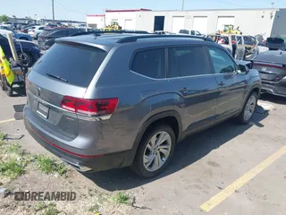 2022 Volkswagen Atlas SE with VIN 1V2KP2CA6NC524326, listed as a IAAI auction lot 42546660 with 37,406 mi miles and . Bid and sale history available at DreamBid. Image 4.