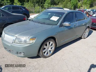 2008 Lincoln MKZ z VIN 3LNHM26T08R643850, wystawiony jako IAAI lot #42220020 z przebiegiem 170 496 mil mil oraz . Historia ofert i sprzedaży dostępna na DreamBid. Obrazek 2.