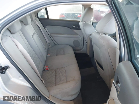 2010 Ford Fusion SE with VIN 3FAHP0HA0AR219074, listed as a IAAI auction lot 42040384 with 135,435 mi miles and . Bid and sale history available at carsss.com. Image 8.