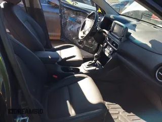 2020 Hyundai Kona Limited z VIN KM8K33A58LU414955, wystawiony jako IAAI lot #41626411 z przebiegiem 49 918 mil mil oraz . Historia ofert i sprzedaży dostępna na DreamBid. Obrazek 5.