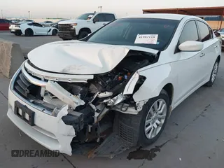 2015 Nissan Altima S z VIN 1N4AL3AP4FN872272, wystawiony jako IAAI lot #41982118 z przebiegiem 106 907 mil mil oraz . Historia ofert i sprzedaży dostępna na DreamBid. Obrazek 6.