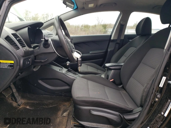 2015 Kia Forte LX with VIN KNAFX4A62F5365000, listed as a Copart auction lot 53270205 with 172,676 mi miles and Clean Title. Bid and sale history available at DreamBid. Image 7.