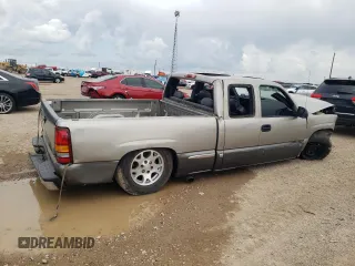 1999 GMC New Sierra 1500 SLE with VIN 2GTEC19T4X1519566, listed as a Copart auction lot 54897245 with 267,552 mi miles and Salvage Title. Bid and sale history available at carsss.com. Image 3.