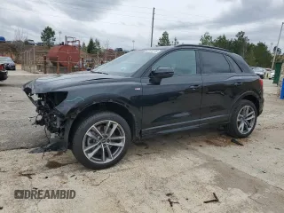 2024 Audi Q3 S line Premium Plus z VIN WA1EECF39R1026737, wystawiony jako Copart lot #45170115 z przebiegiem 13 022 mil mil oraz Szkoda całkowita • Salvage title. Historia ofert i sprzedaży dostępna na DreamBid. Obrazek 1.