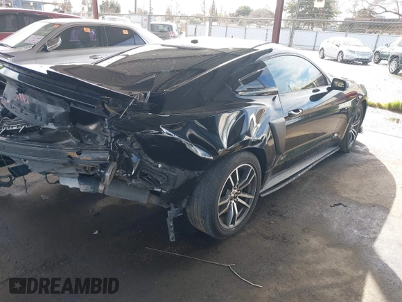 2015 Ford Mustang GT with VIN 1FA6P8CF2F5332091, listed as a IAAI auction lot 41586768 with 86,529 mi miles and . Bid and sale history available at carsss.com. Image 4.